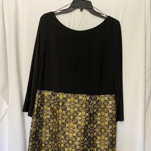 New Adrianna Papell jersey dress quarter sleeves